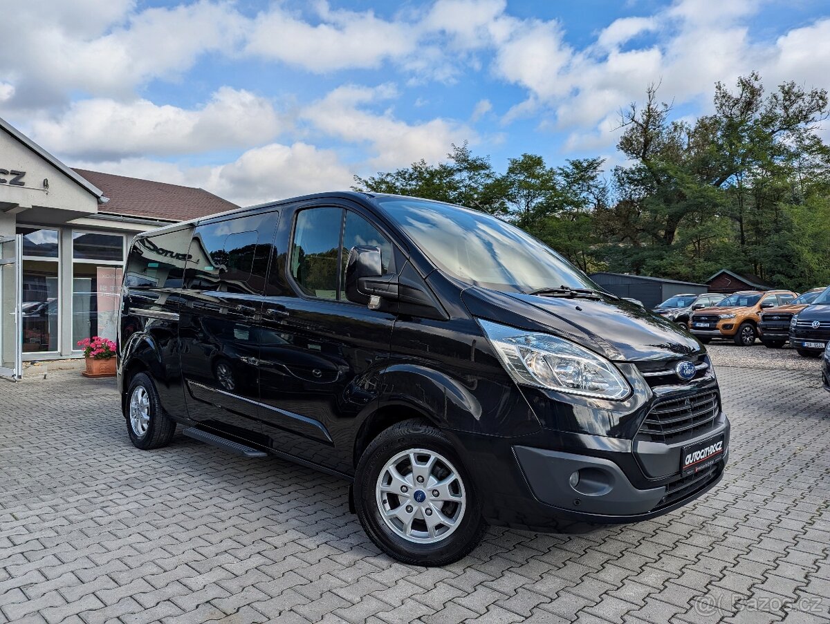 Ford Tourneo Custom 2.2TDCi 8 MÍST, LONG, PDC