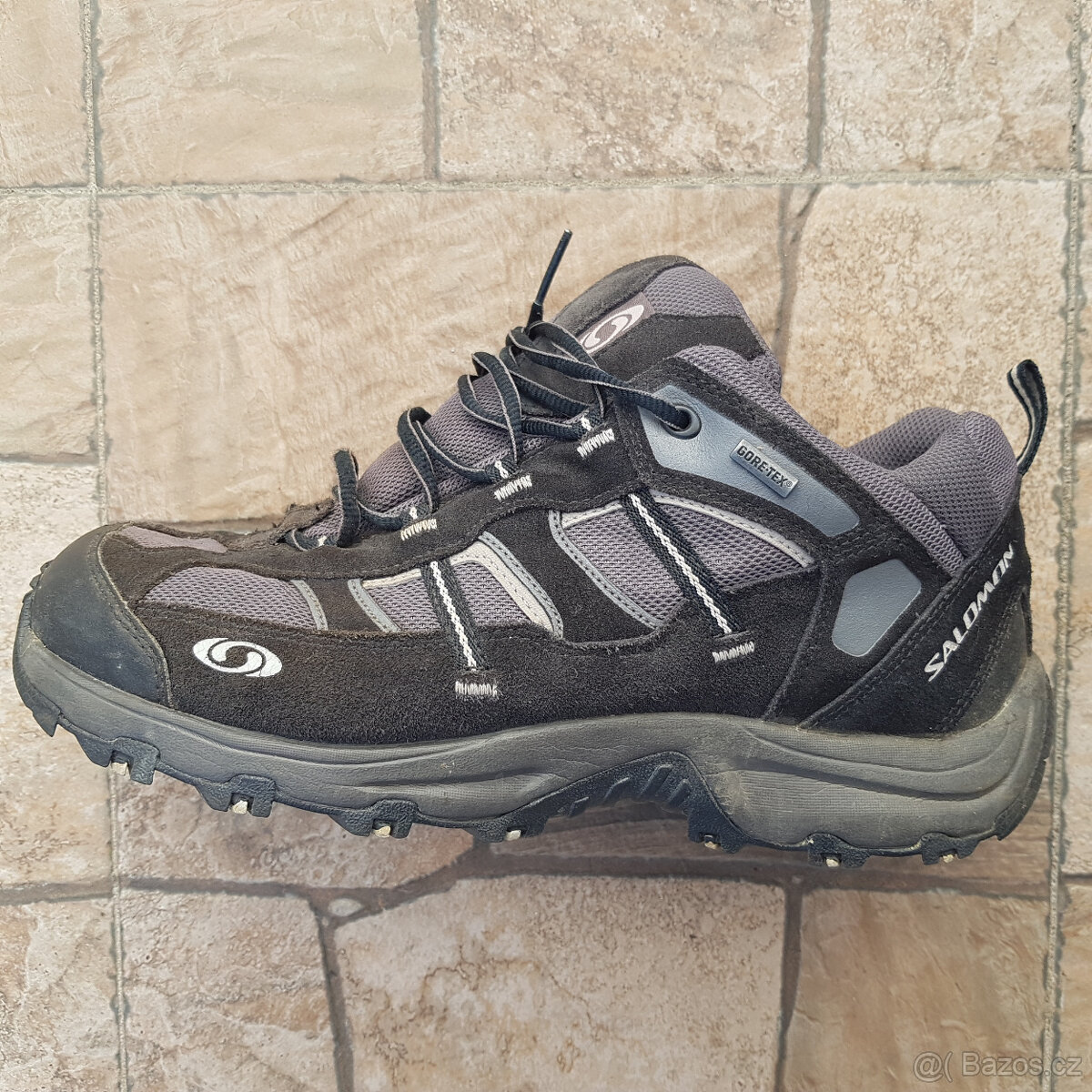 SALOMON GORE-TEX vel. 44