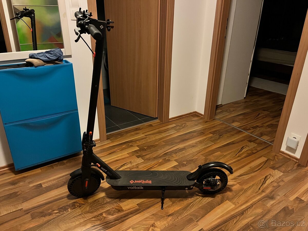 Elektricka kolobezka Voltaik Streetsurfer MGT350