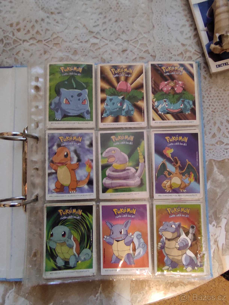 Prapůvodní pokemon sběratelské kartičky (nálepky)