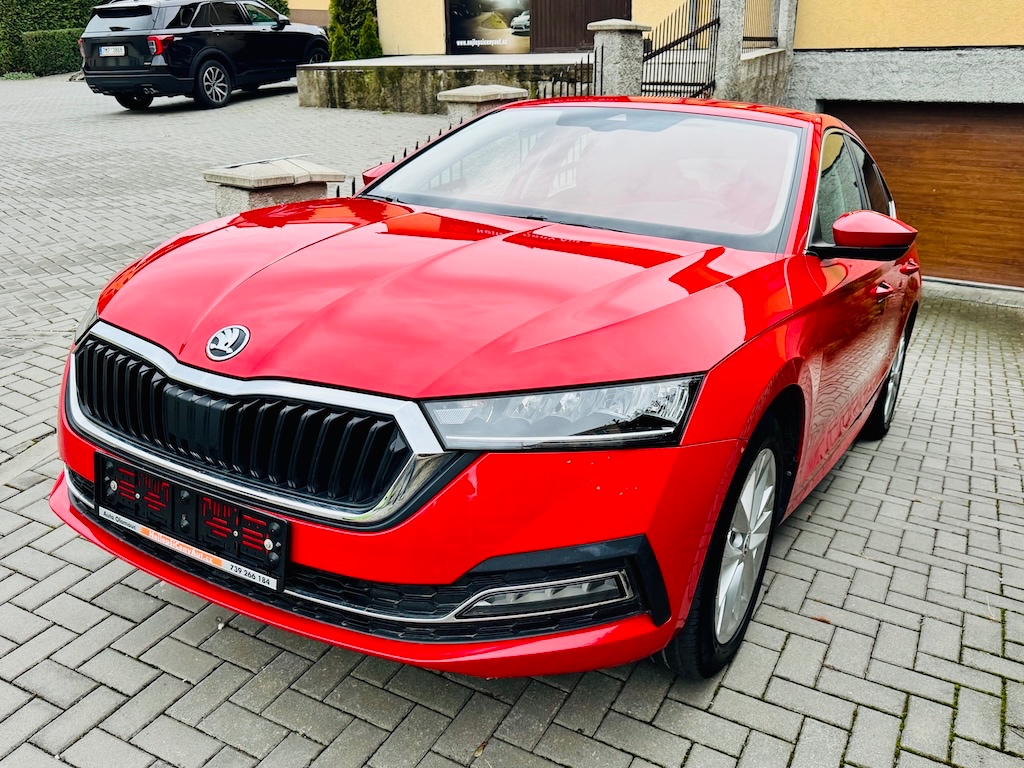 ŠKODA OCTAVIA IV 2,0TDi STYLE Koup.ČR.,Vyhřív.okno,119tkm,21