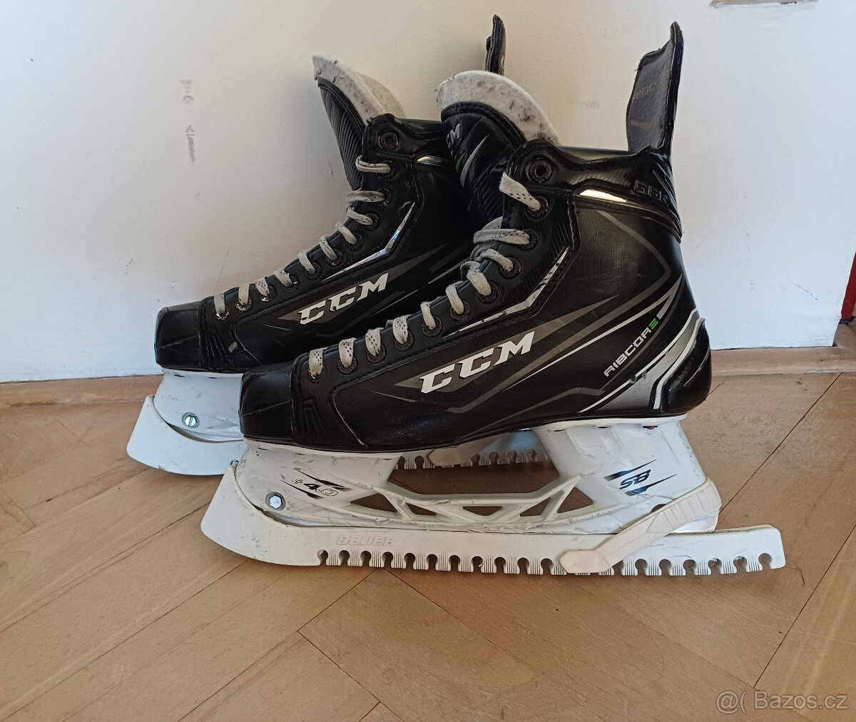 Hokejové brusle CCM RIBCOR 66K SR vel. 9 (44.5) EE