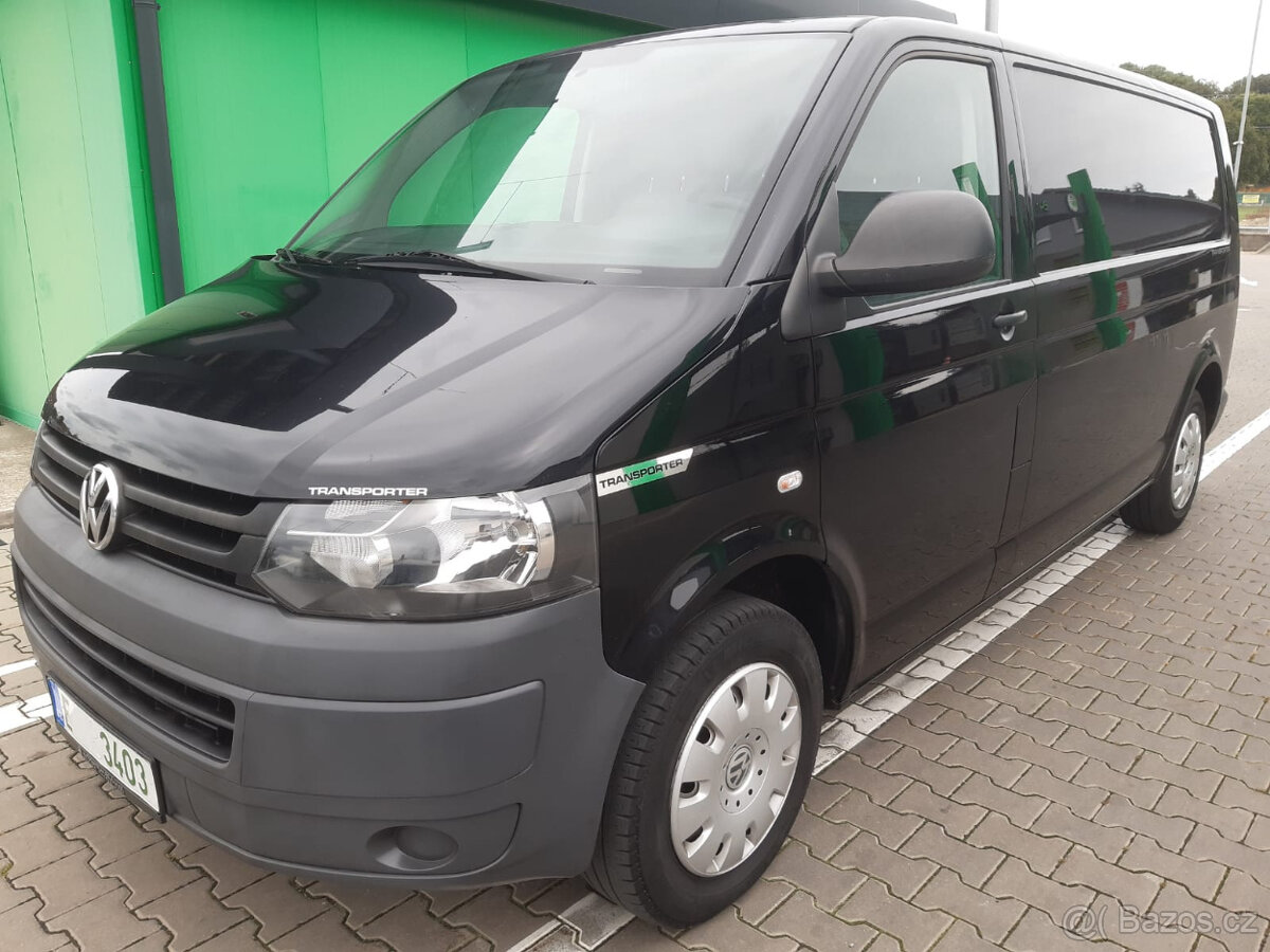 VW Transporter T5.1 2.0 84kw, rv 2012, 3místo