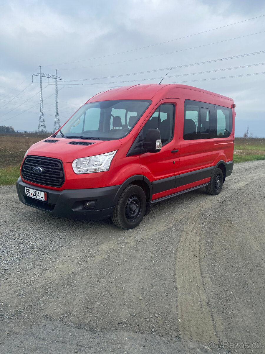 Ford Transit 2.2 TDCI rok 2016 9 Míst