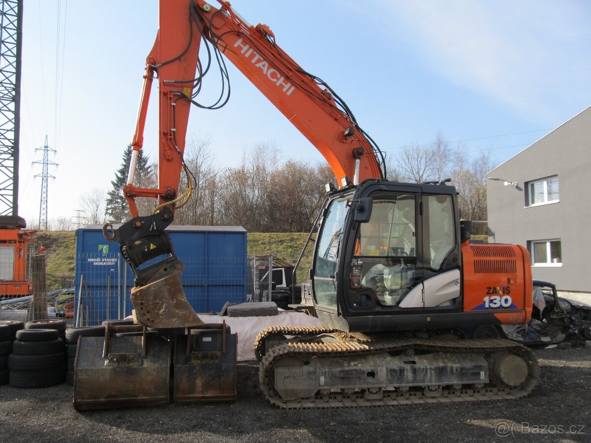 Hitachi ZX 130-6 pásové rypadlo 14t