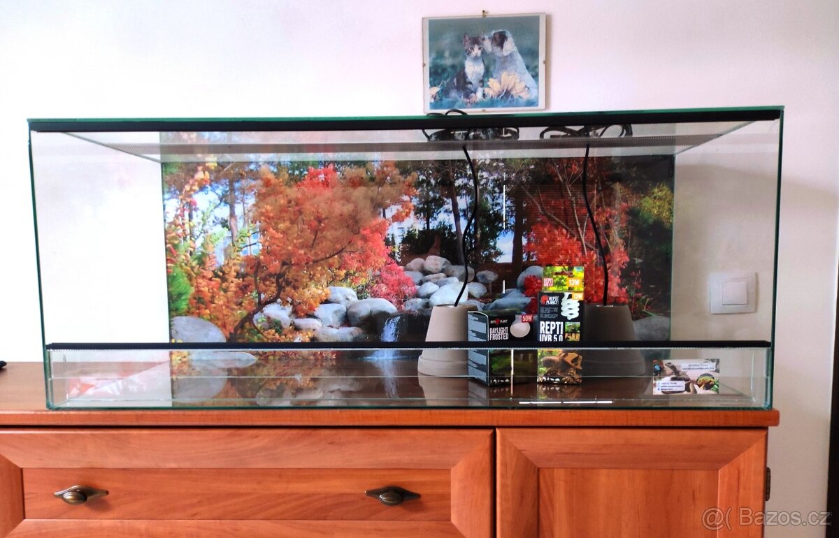 L100x40x40 terarium nové .Síla skla 5 mm .Polyuretanové poza