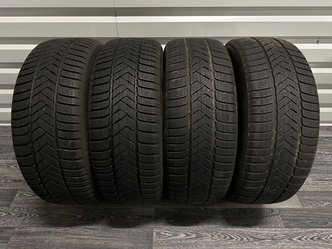 Sada pneu 225/55/18 PIRELLI