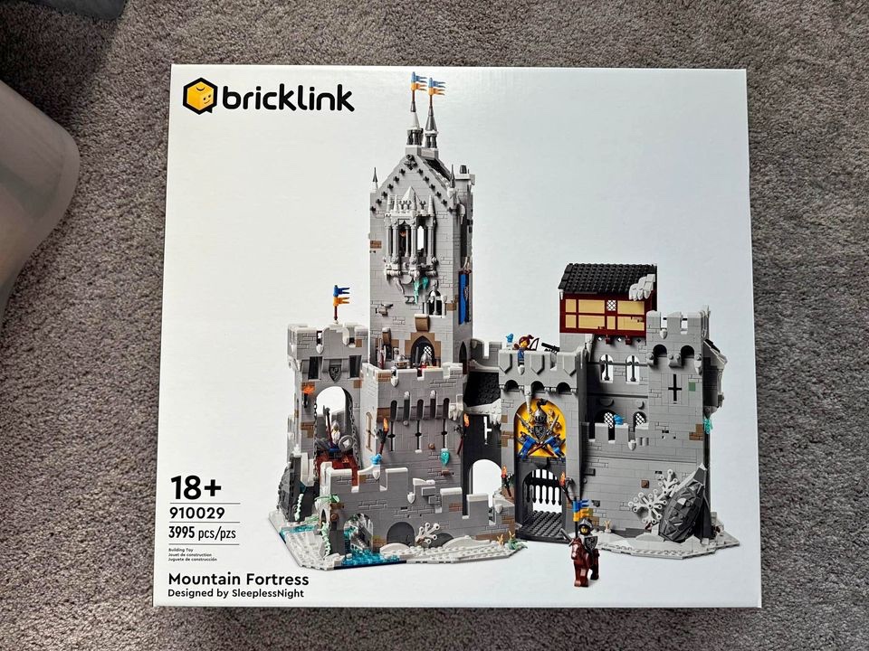 Lego Bricklink 910029 Mountain Fortress