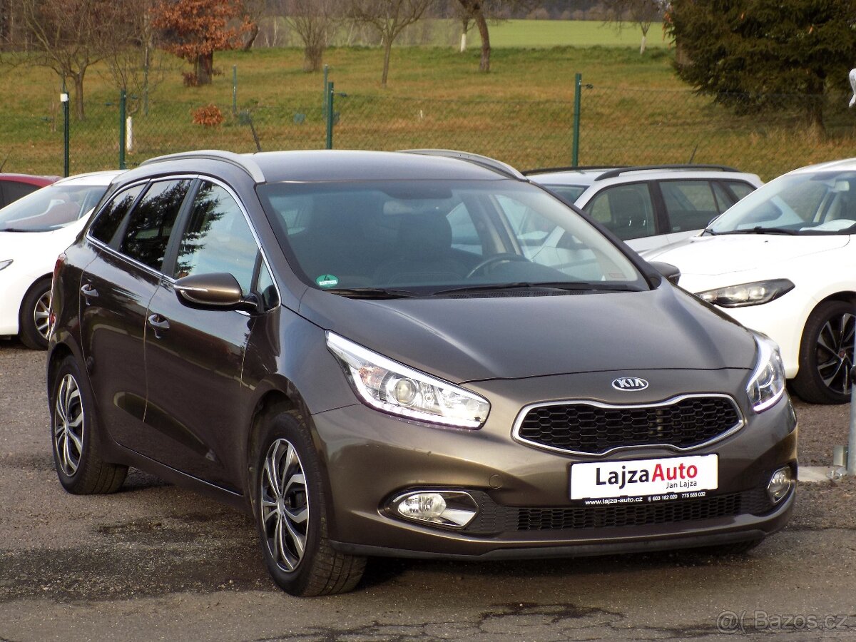 KIA Ceed 1.6 CRDi EXCLUSIVE, AUTOMAT, kamera