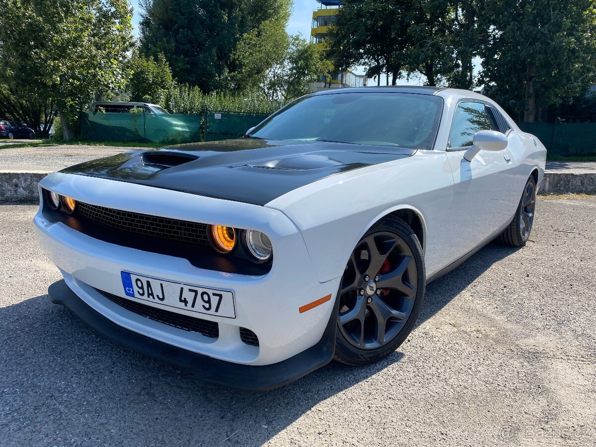 Dodge Challenger,  5,7 HEMI, aut. 2019