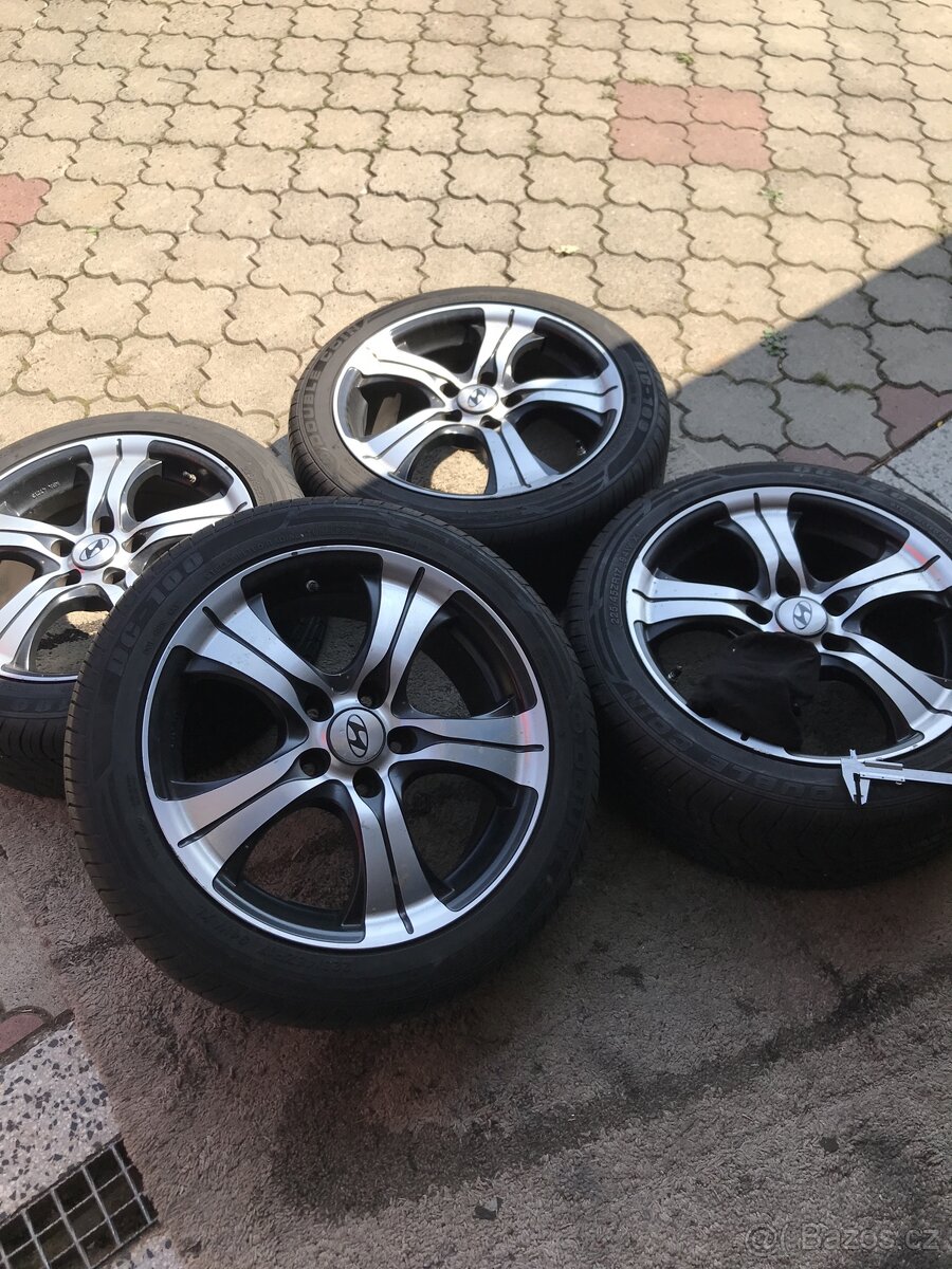 ALU kola 5x114,3 r17 Hyundai