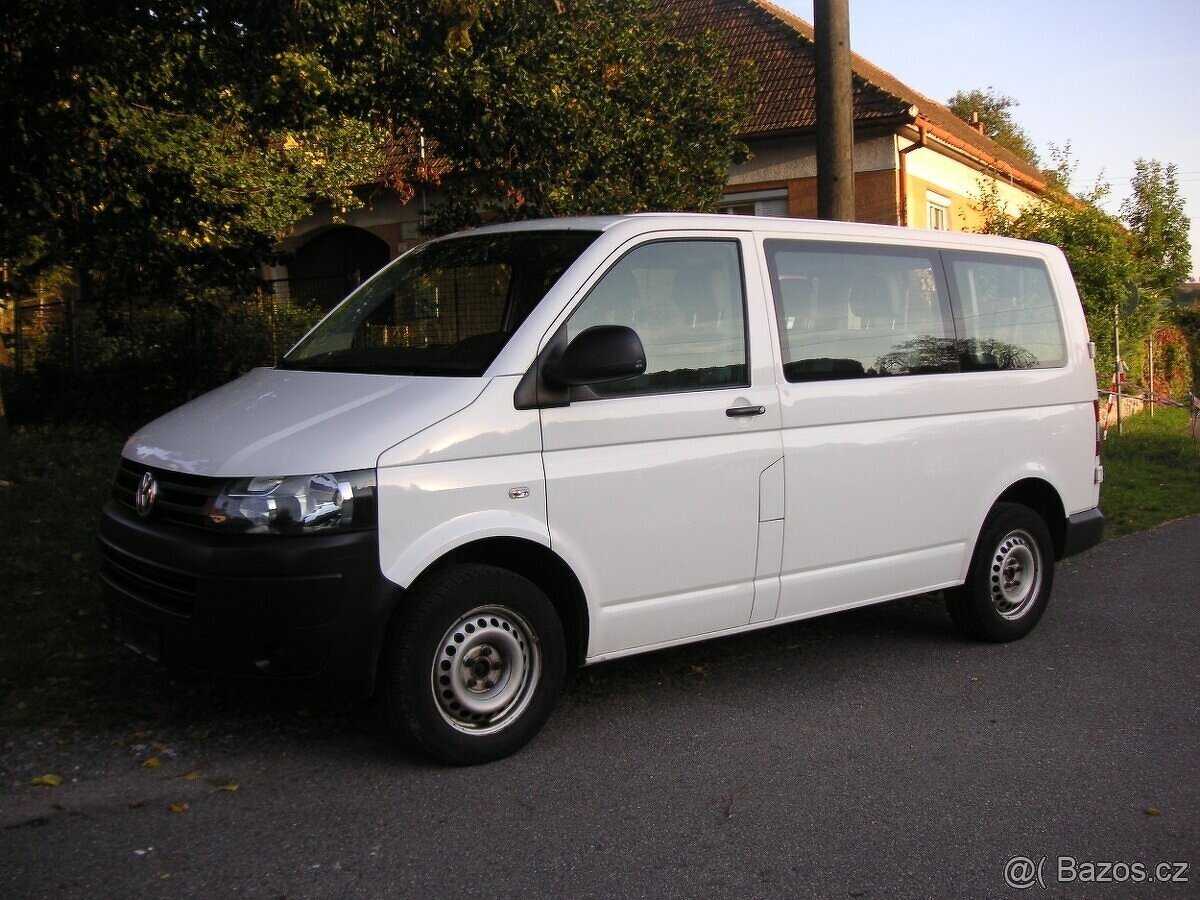 Volkswagen Transporter T5 2.0 TDi - Serviska