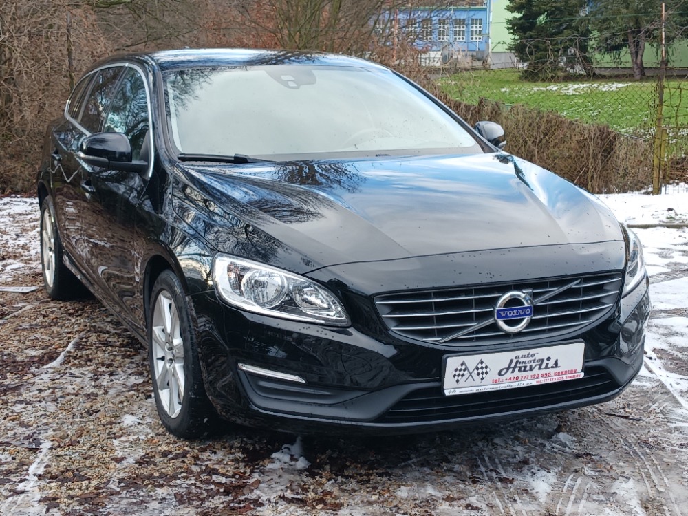 Volvo V60 2,0 D2 MOMENTUM 1.majitel