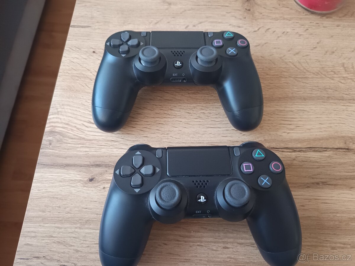 Dva nové ovladače na PS4