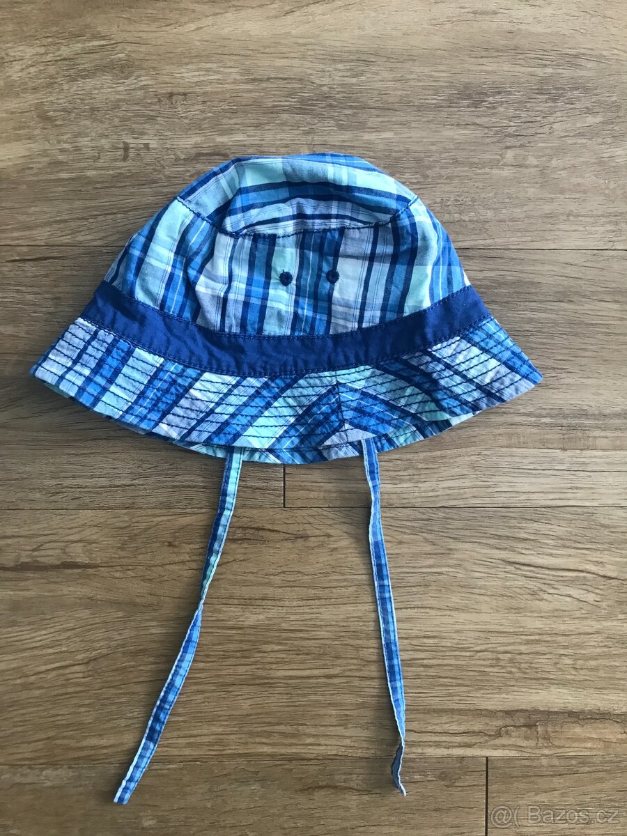 Chlapecký károvaný klobouček H&M