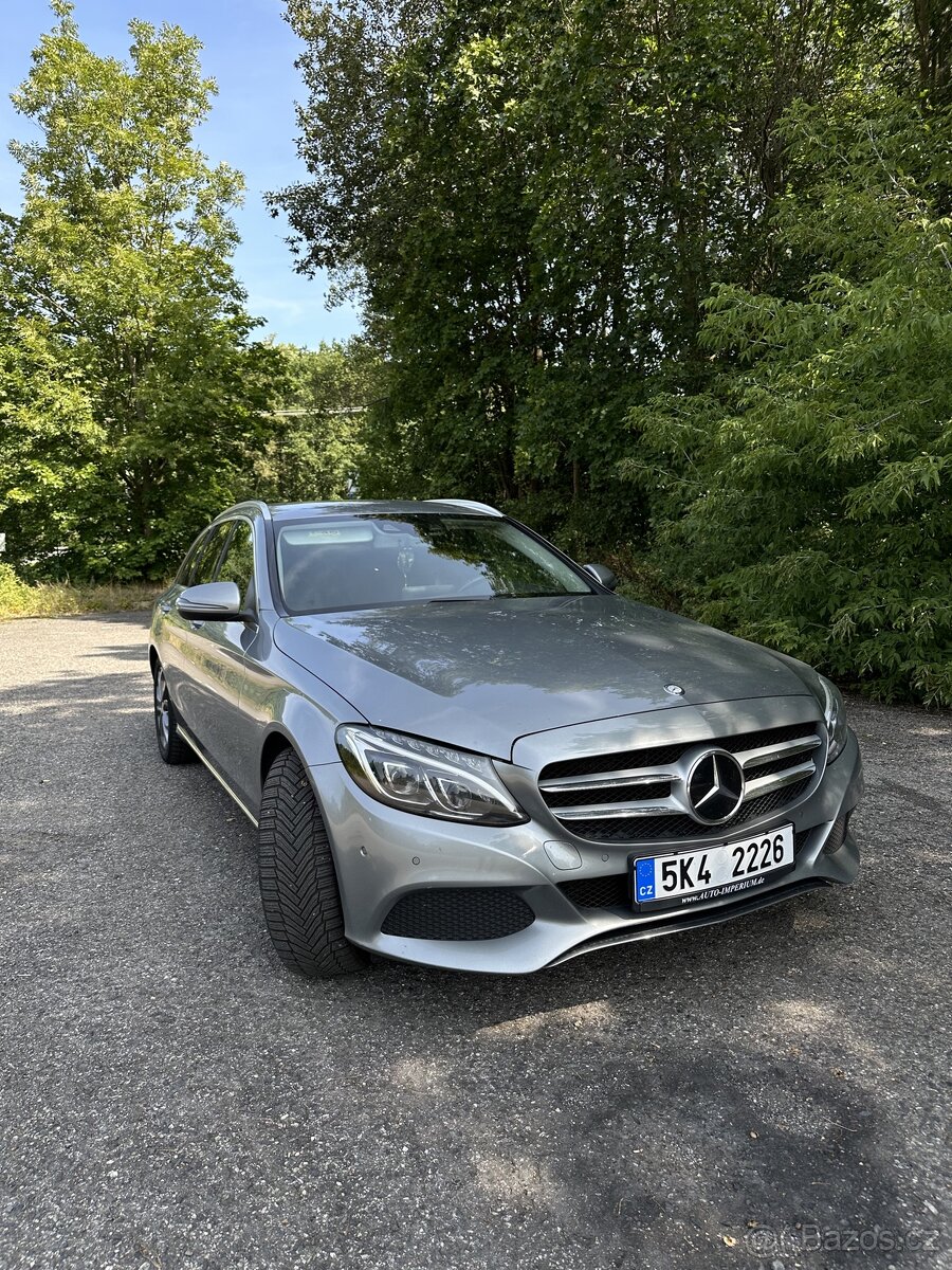 Mercedes Benz C220