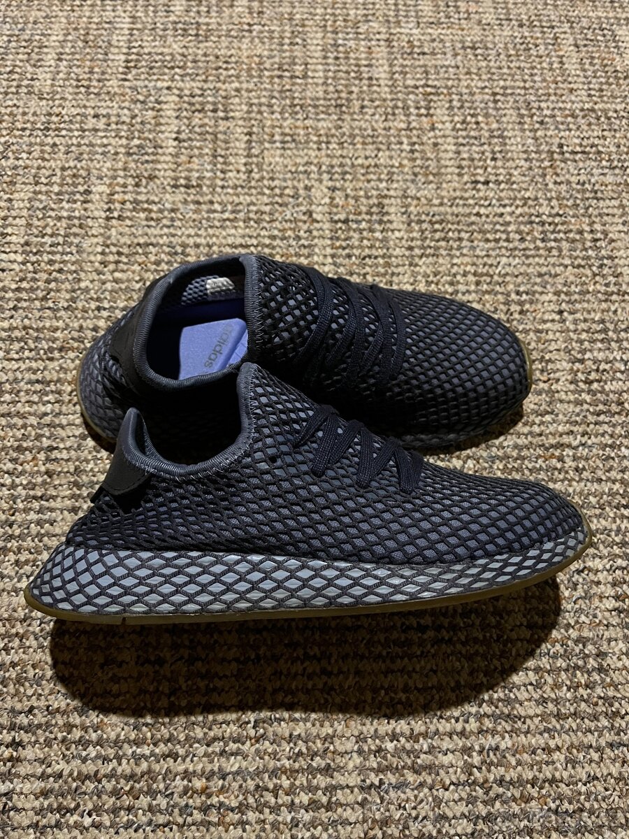 Adidas Deerupt, velikost 40 2/3