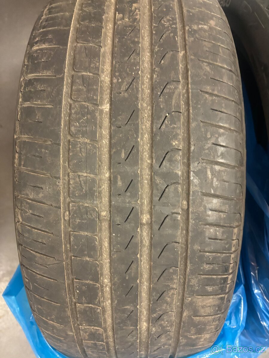 4x Letní pneu Pirelli 235/45/R18 94W 5mm.