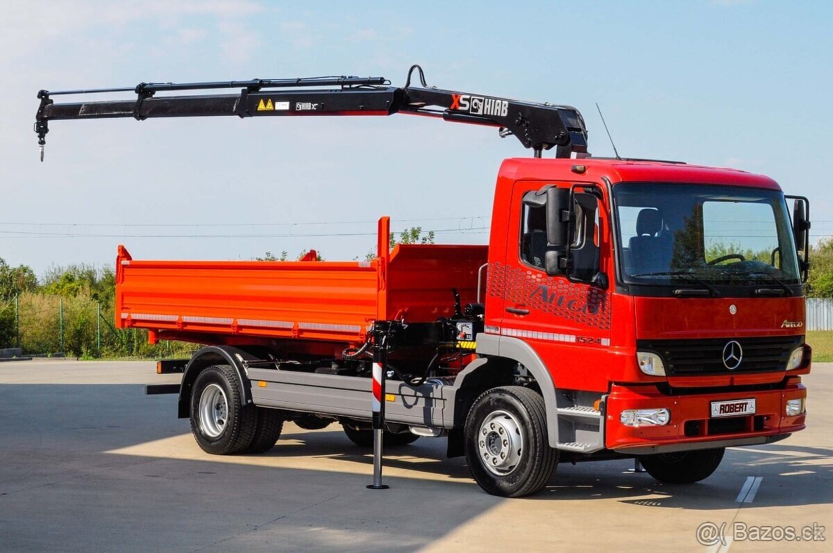 MERCEDES ATEGO 1524 - TŘÍSTRANNÝ SKLÁPĚČ - HYDR. RUKA - EU4