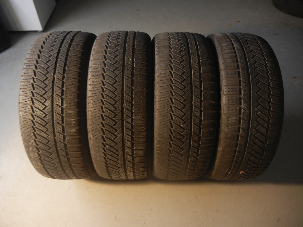 Zimní pneu Continental 245/45R19