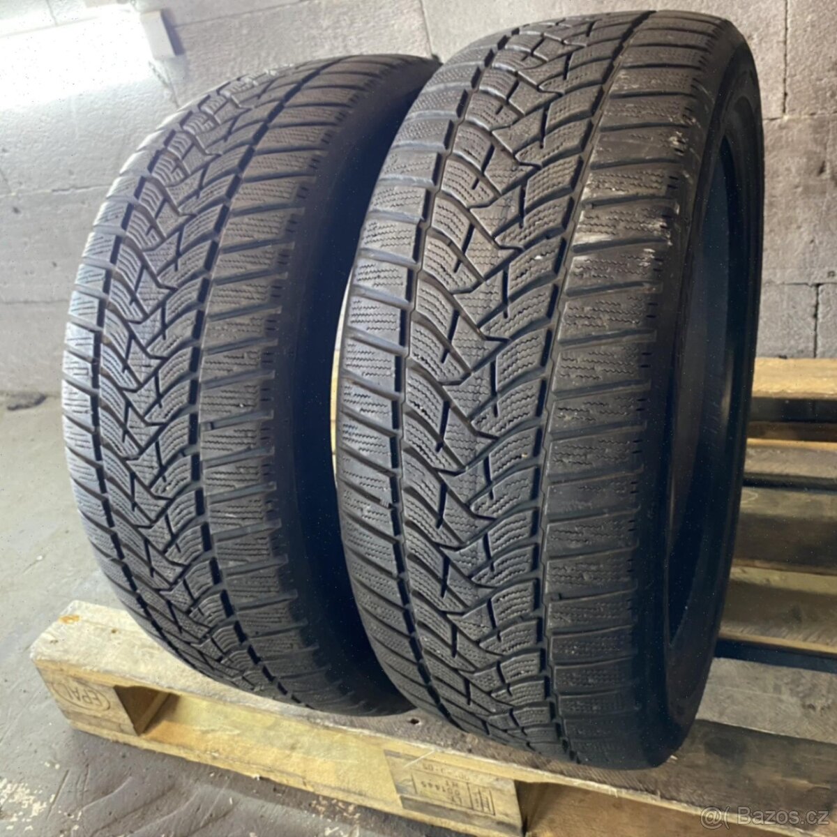 Zimní pneu 225/55 R18 102H Dunlop 5mm