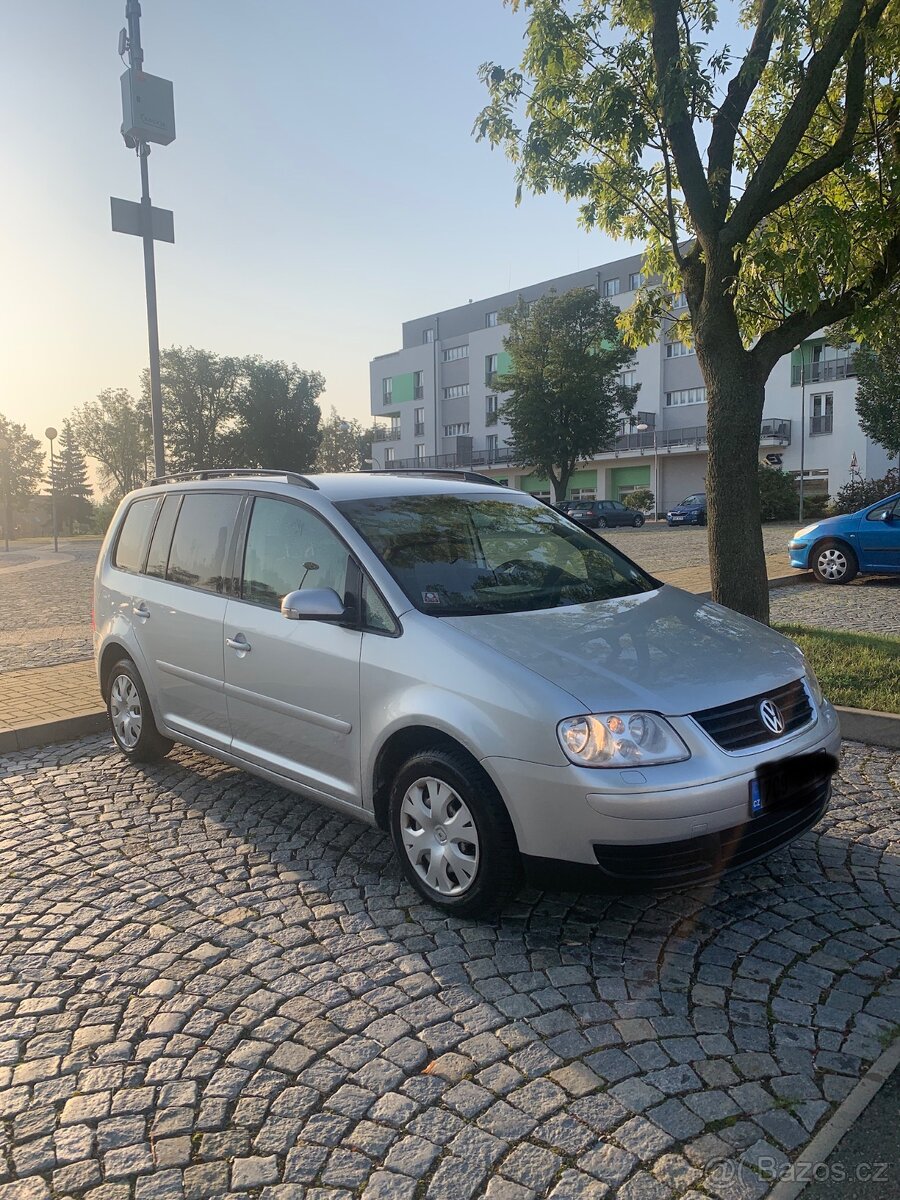 Volkswagen touran Tdi 2006 tažné zařízení