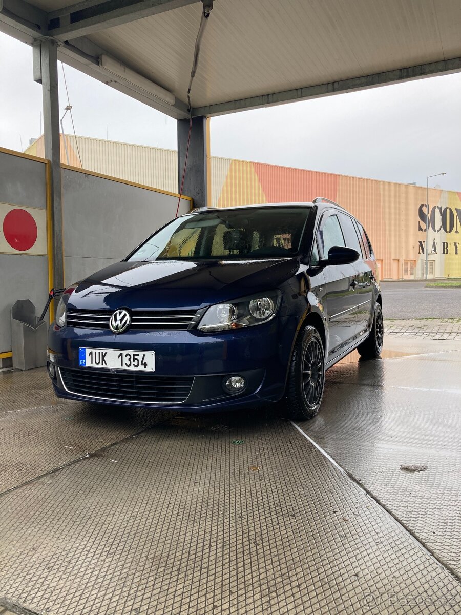 VW Touran 2.0 TDI