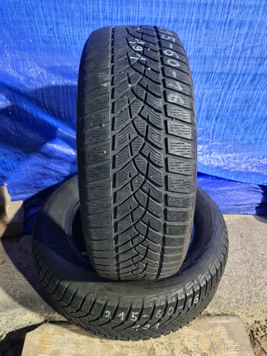 Zimní pneu 215/60 R16 Good Year 2Ks