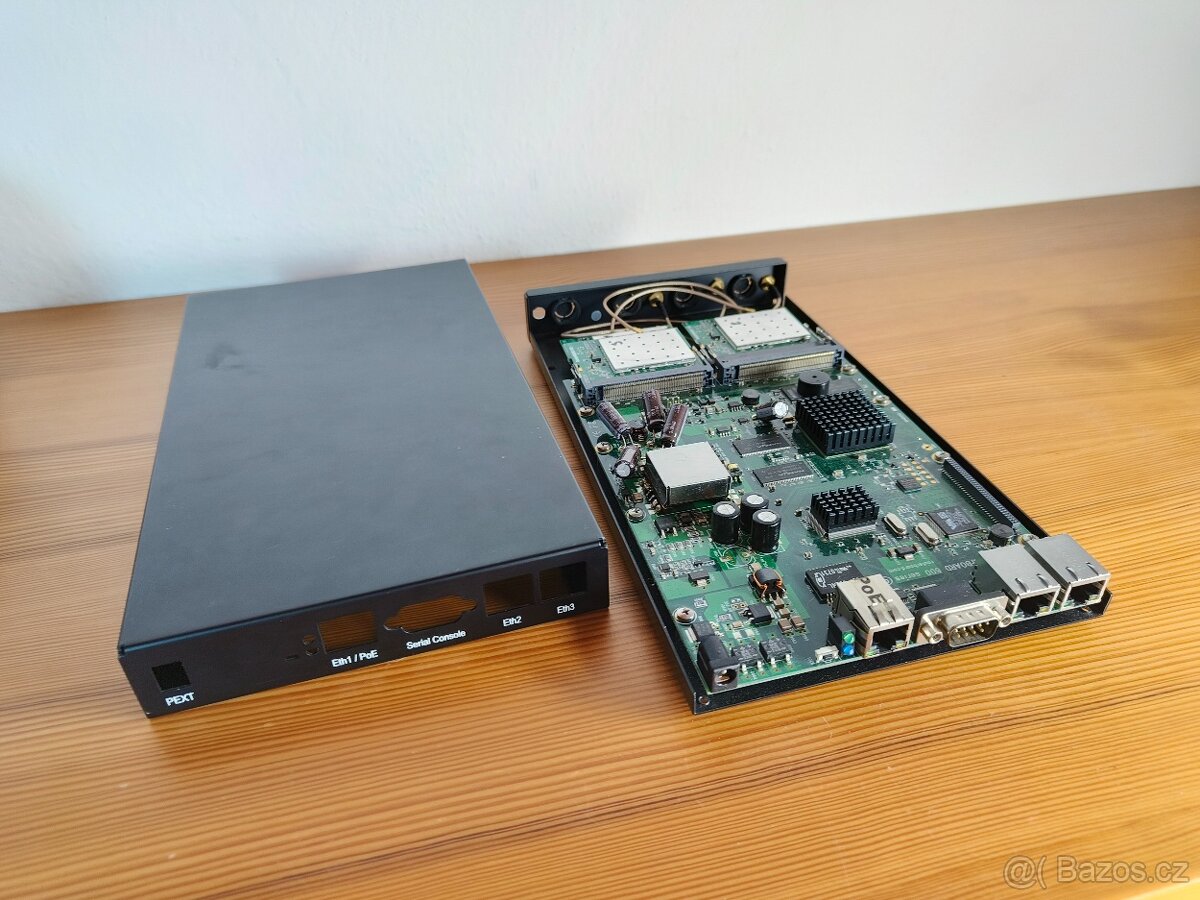 Mikrotik RouterBoard RB600