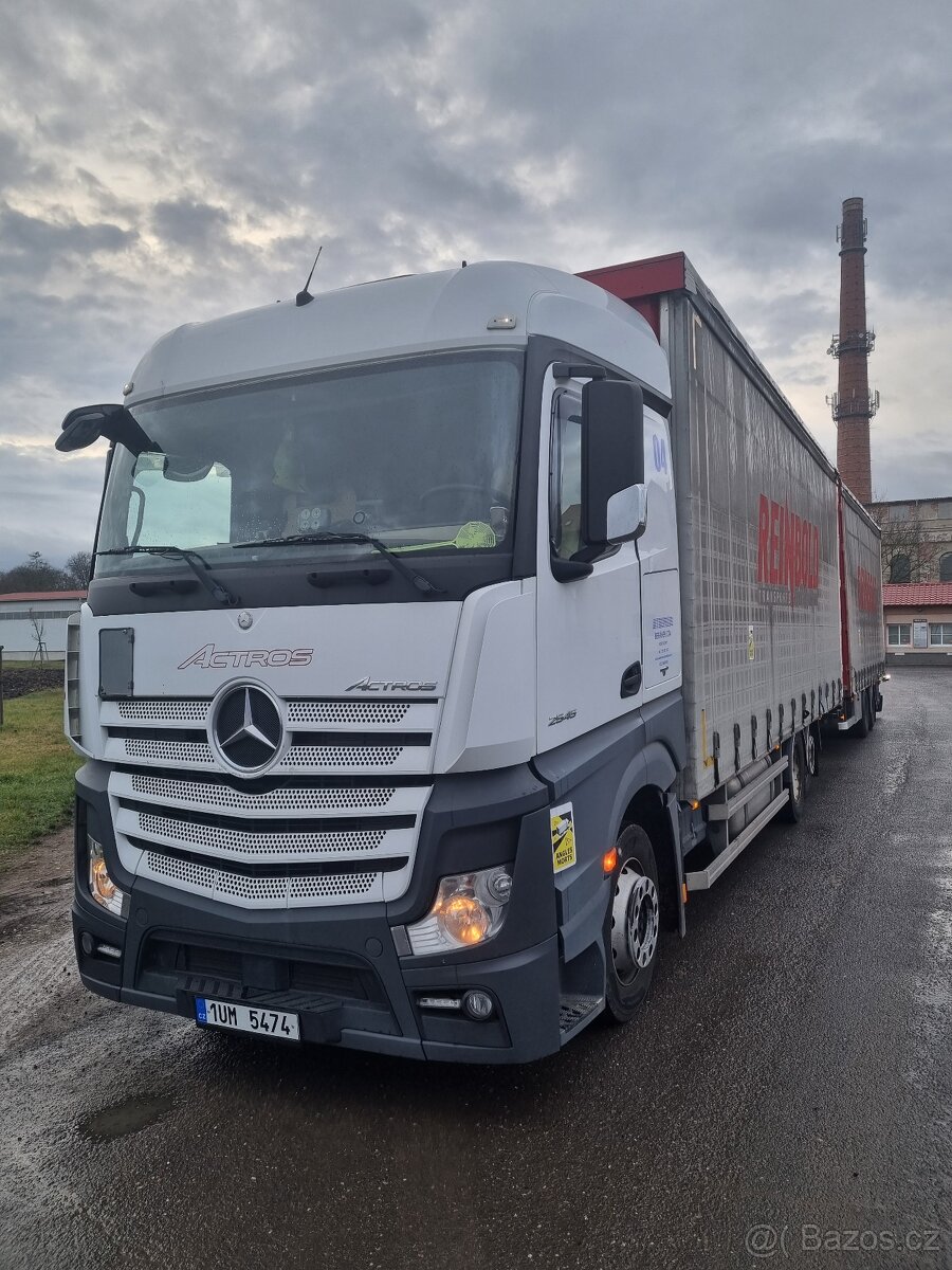 Prodám soupravu Mercedes Actros 808 385 km