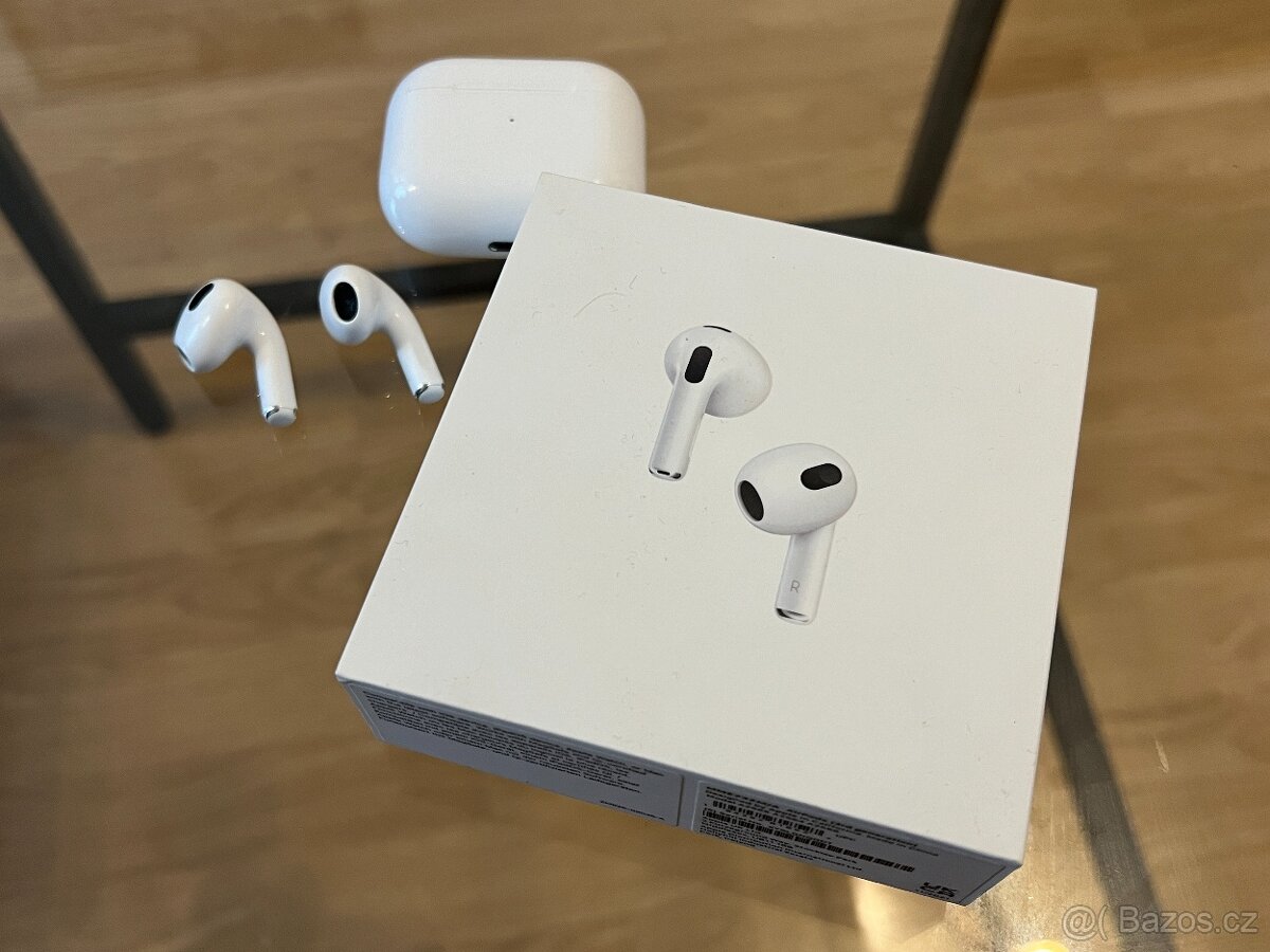 Apple AirPods 2021 3rd Gen + MagSafe Charging Box