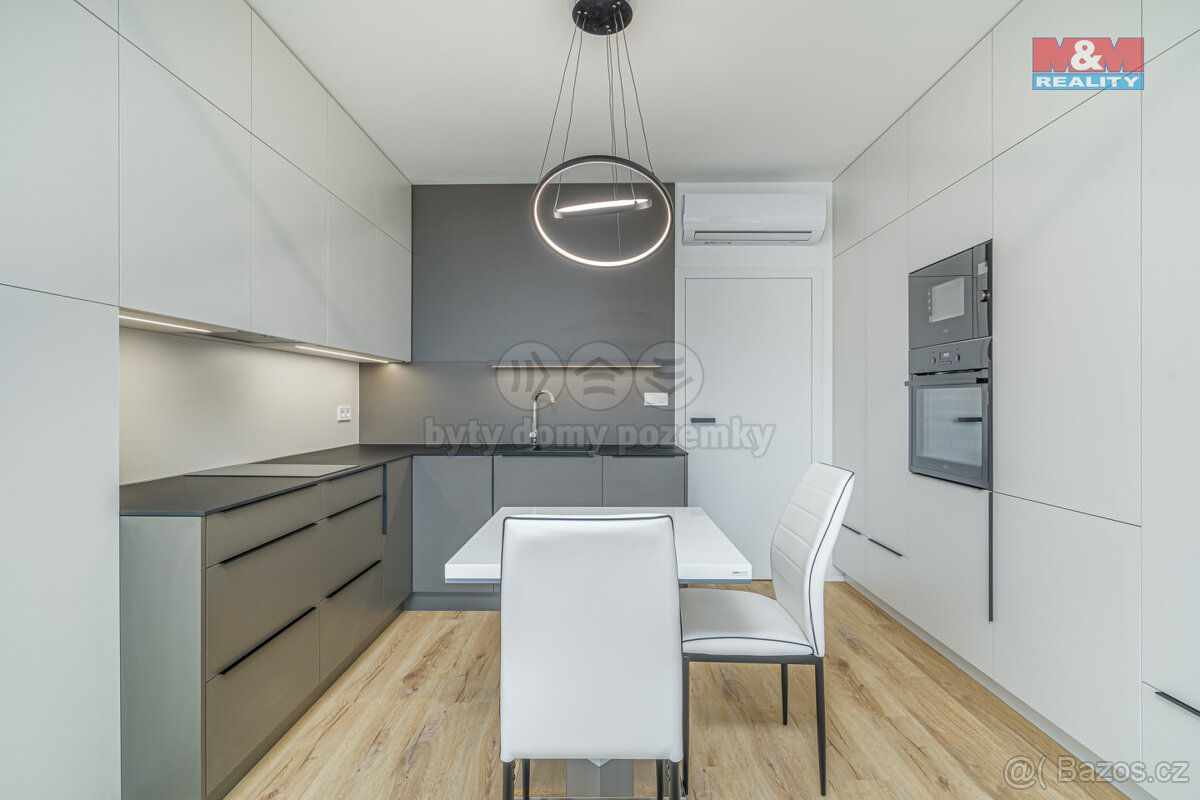 Prodej bytu 1+kk, 33 m², Olomouc, ul. Wolkerova