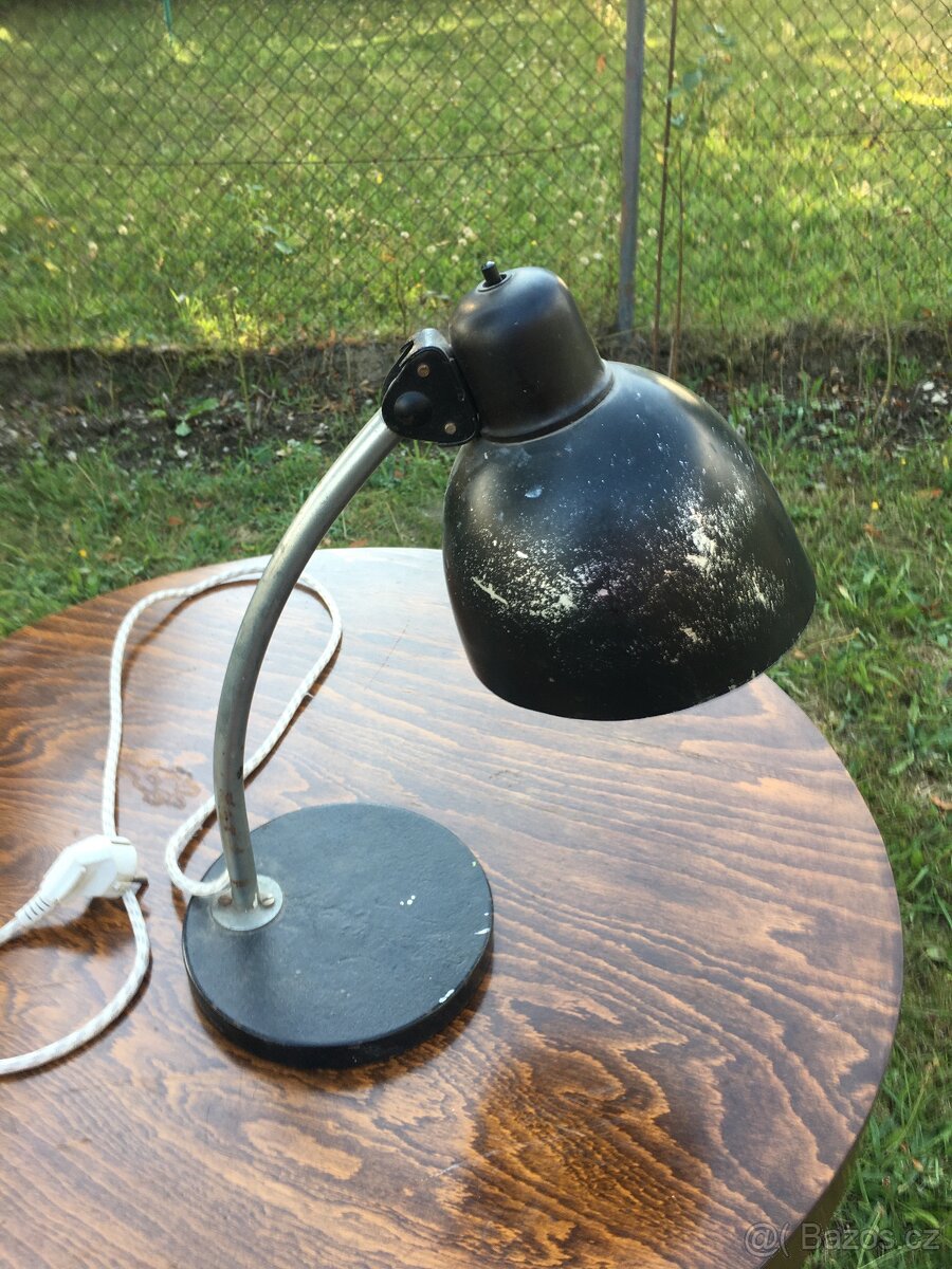 Retro stolní lampa lampička