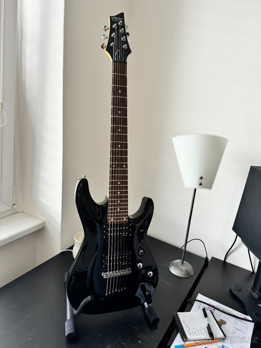 Schecter Omen 7