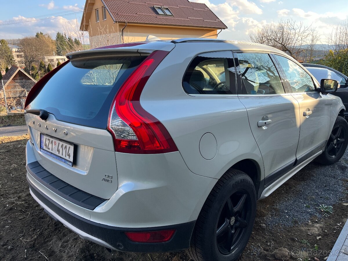 Prodám VOLVO XC60 D5 nepojízdné