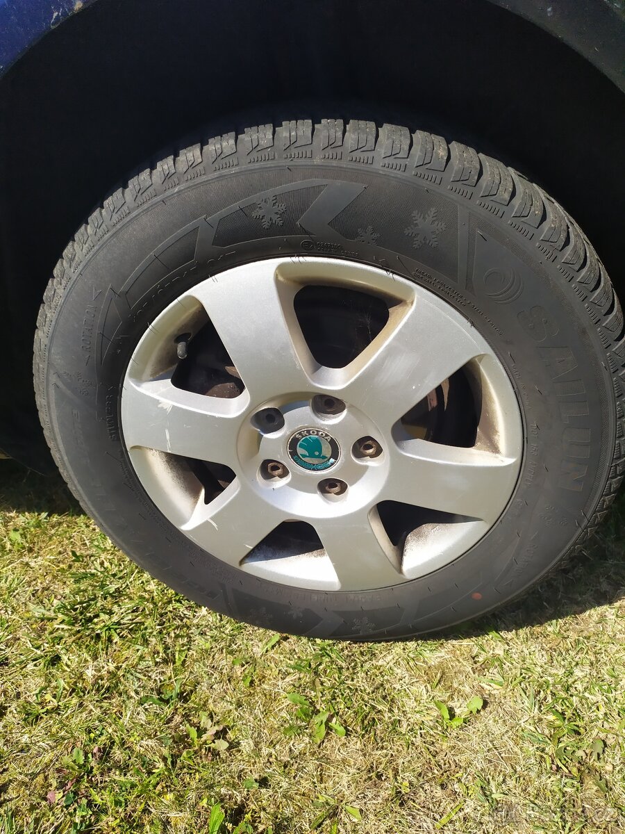 Škoda originální sada alu disků 5x112 R15