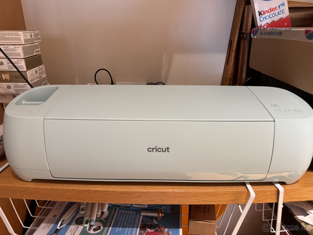 PLOTR CRICUT EXPLORE 3