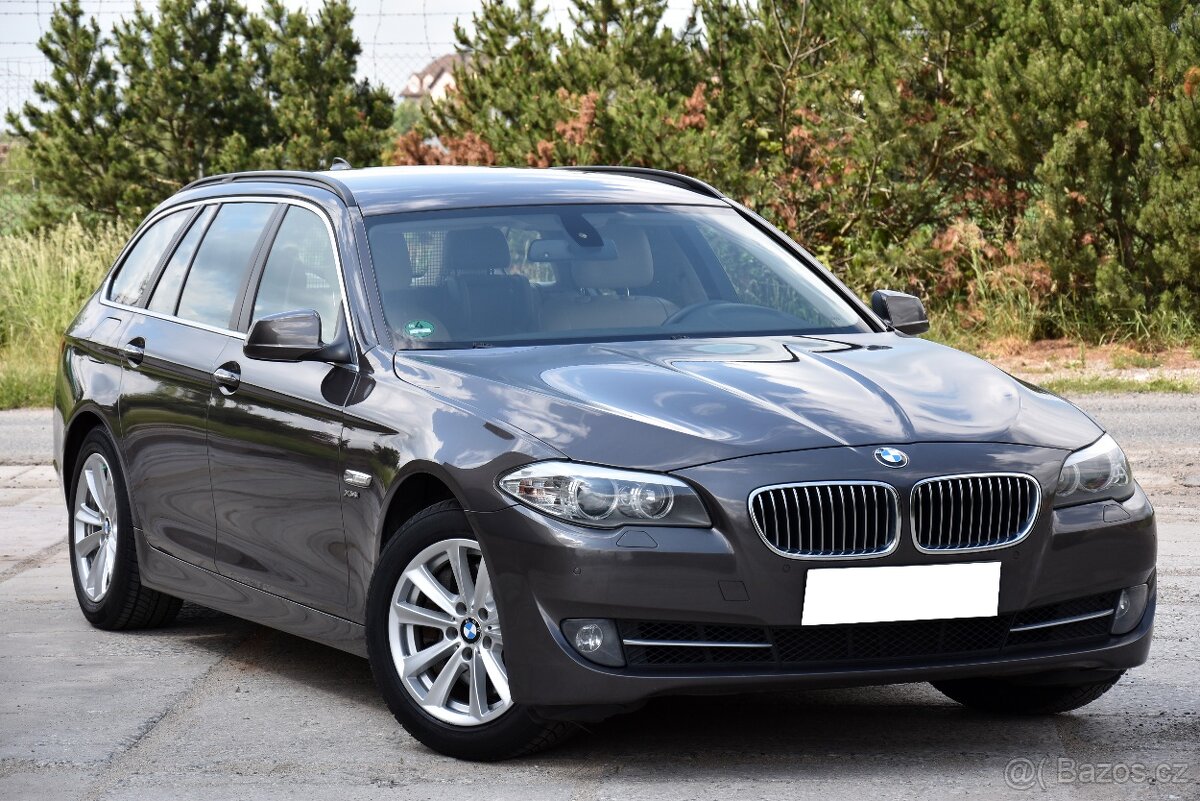 BMW 528i xDrive A/T, NAV, KŮŽE, TEMP, DKLIMA, ALU17, PDC