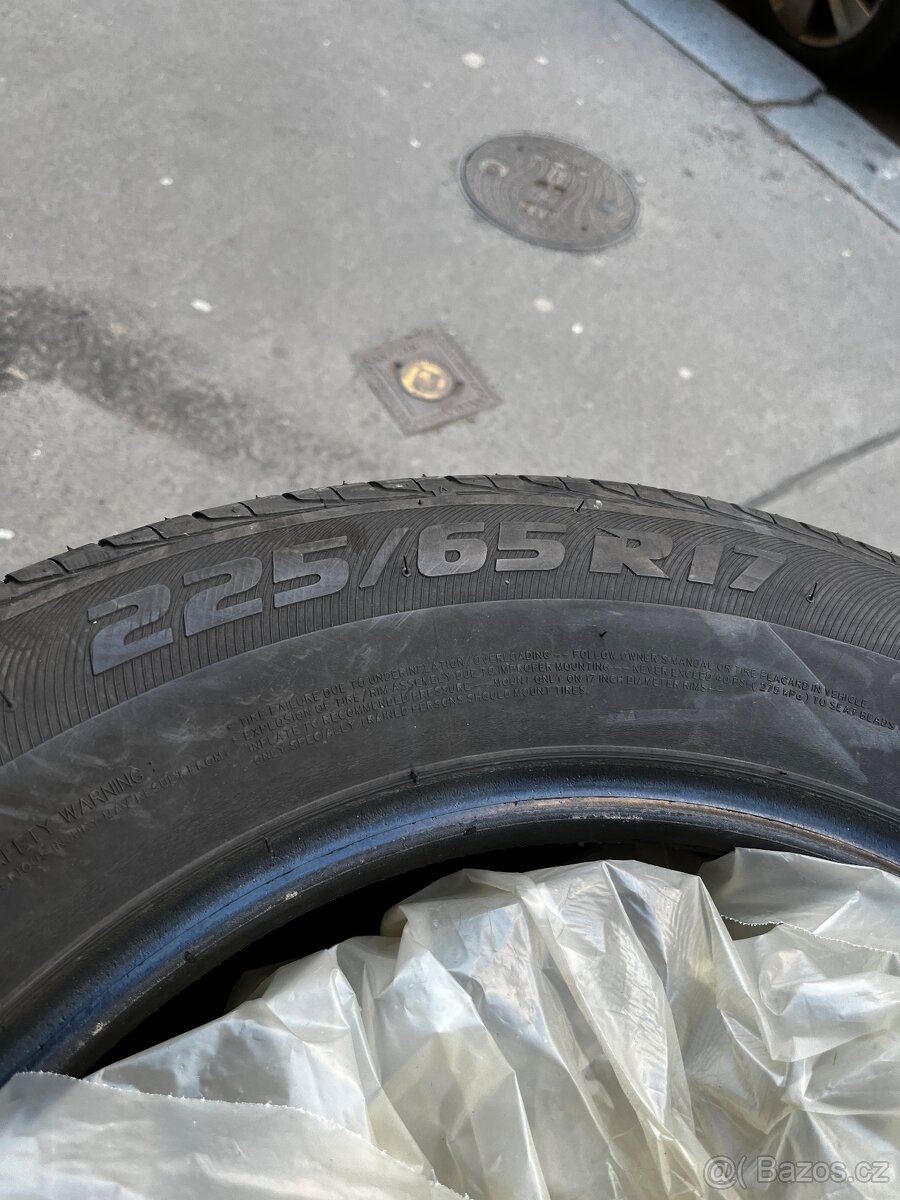 Letní pneu 225/65 R17, vzorek 5mm