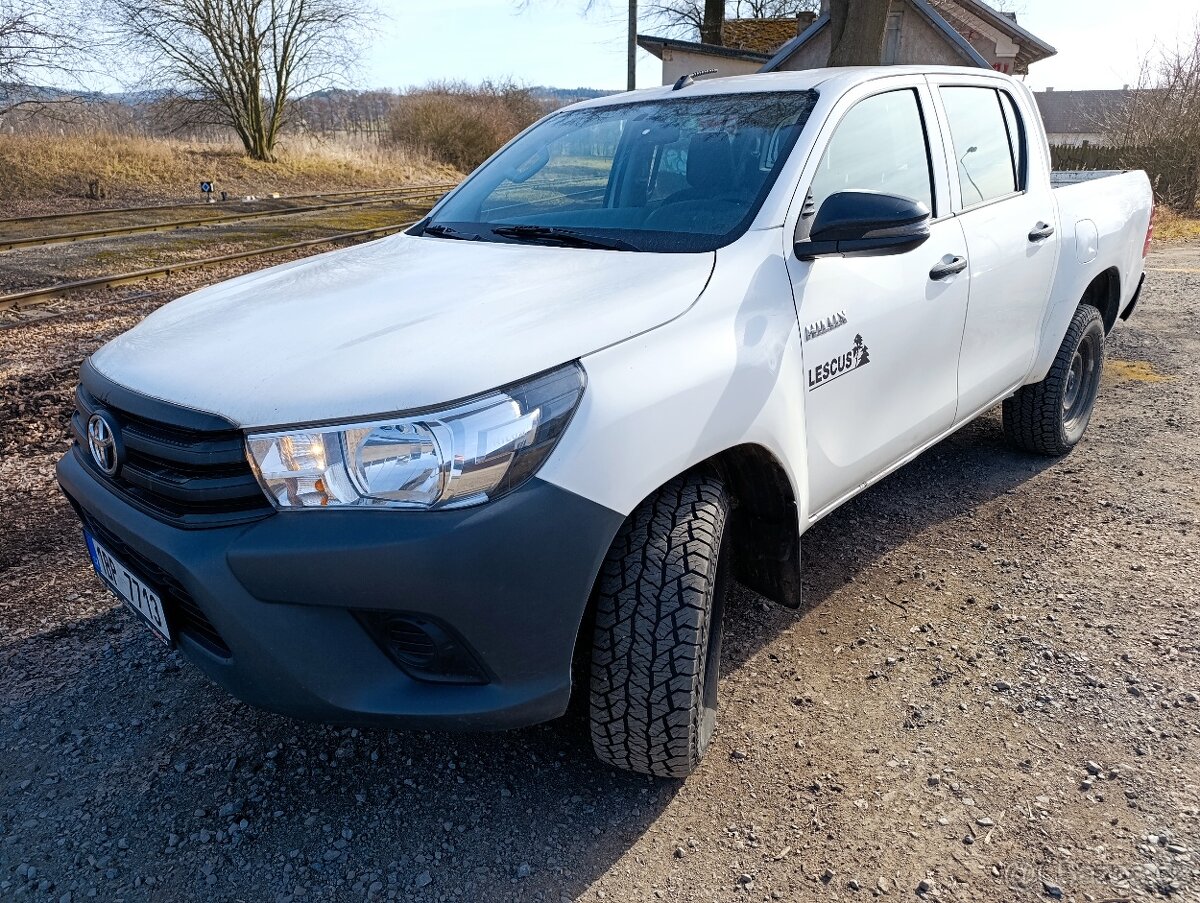 Prodám TOYOTA Hilux 2,4, rv. 2018