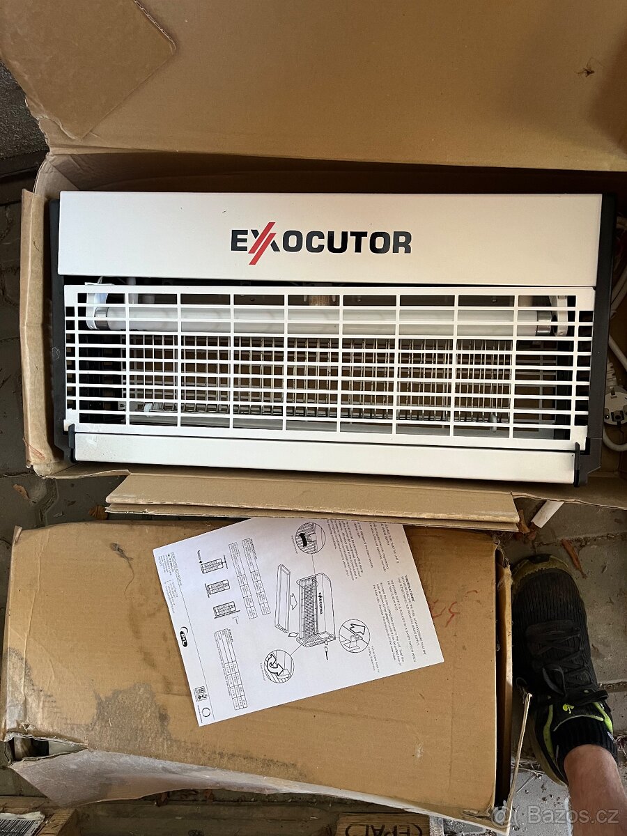 Lapač hmyzu UV EXOCUTOR EX30 white