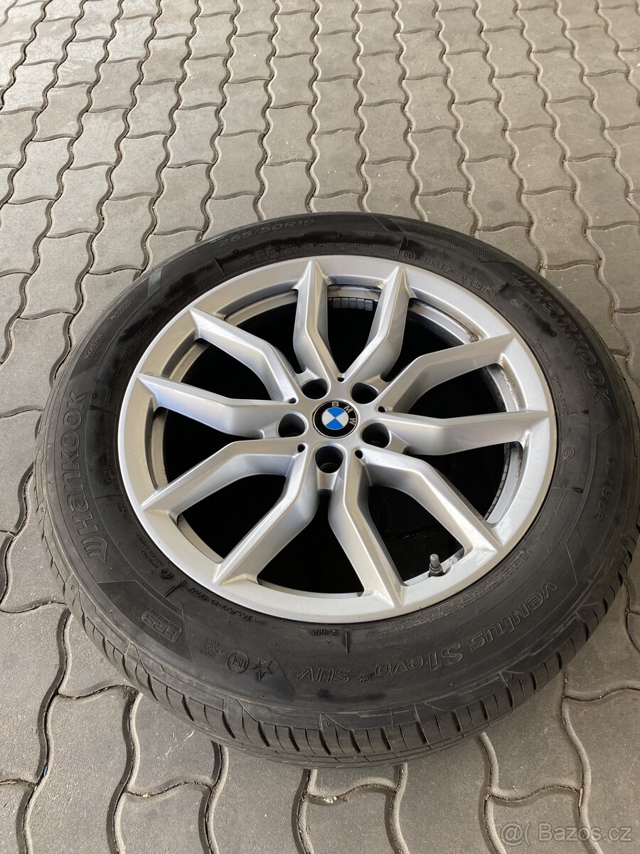 Prodam 4 ks letni pneu + kola Hankook 265/50/19