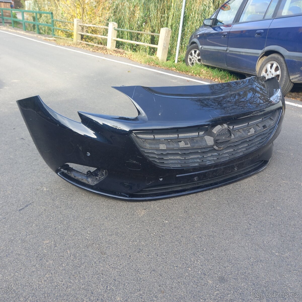 Opel corsa predni naraznik