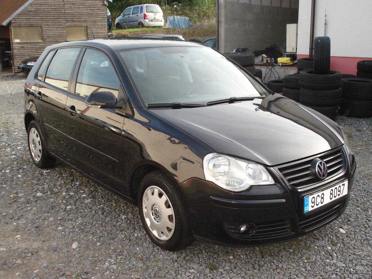 VOLKSWAGEN POLO 1.2