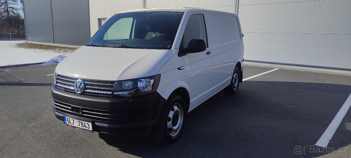 Transporter T6 2.0 tdi 75kw rok 8/2019 3 místa klima 284000