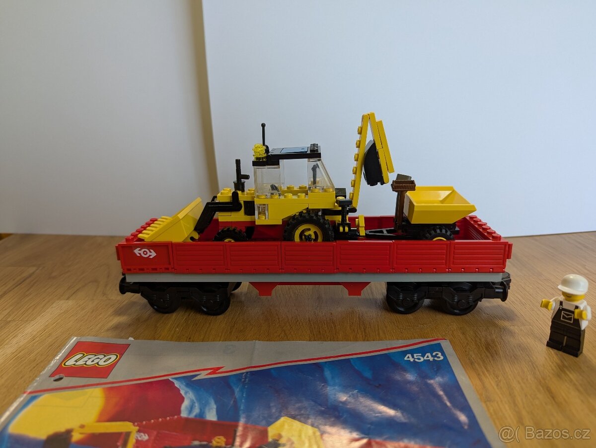 LEGO vlak 9V vagon s traktorem 4543 RARITA