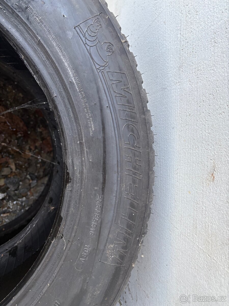 Michelin 255/55 R18