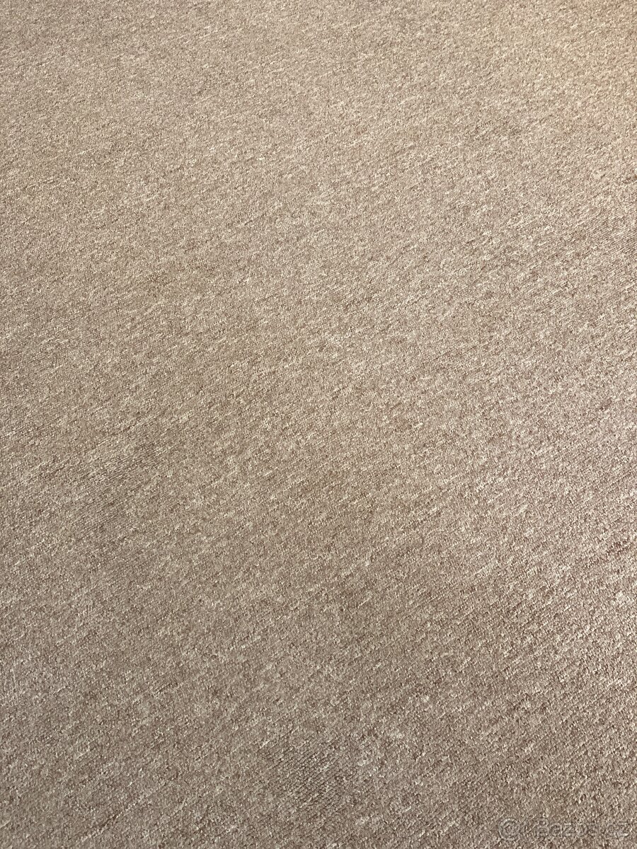 Zatezovy koberec - sedo hnedy
