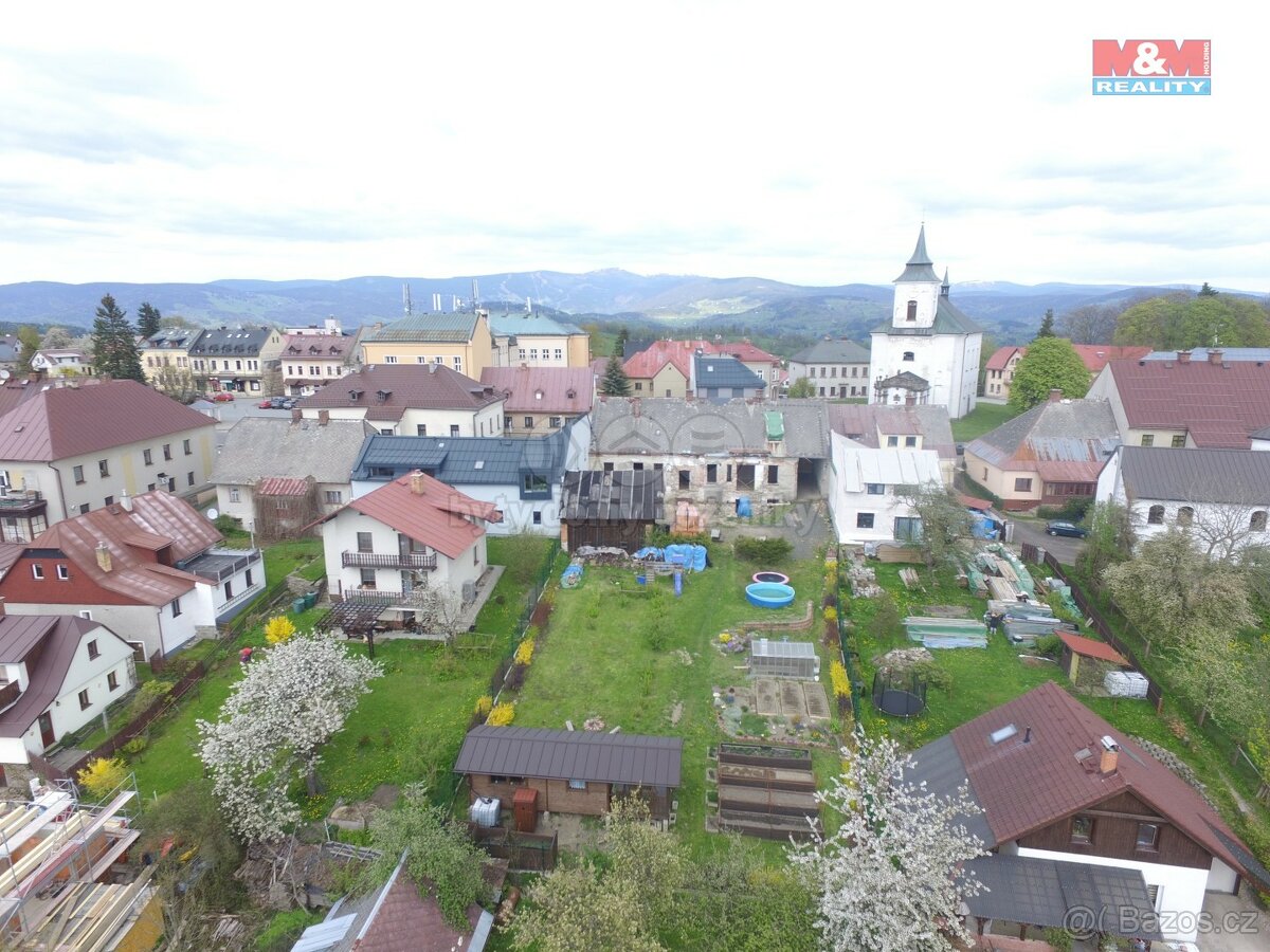 Prodej rodinného domu, 481 m², Vysoké nad Jizerou