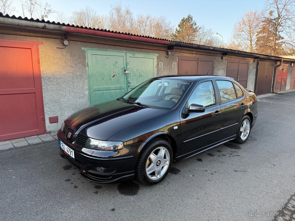 Seat Toledo 2.3 V5 125KW